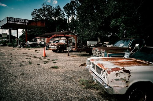 If I was braver, I would have ventured further behind the line of cars. There seemed to be some interesting stuff back there…...