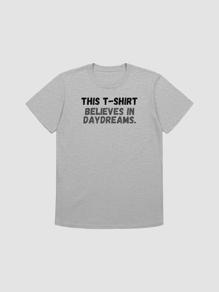 This t-shirt believes in daydreams. product image (2)