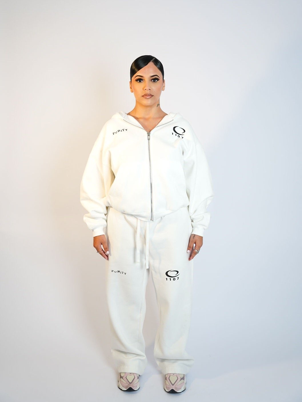 PURITY HOODIE product image (2)