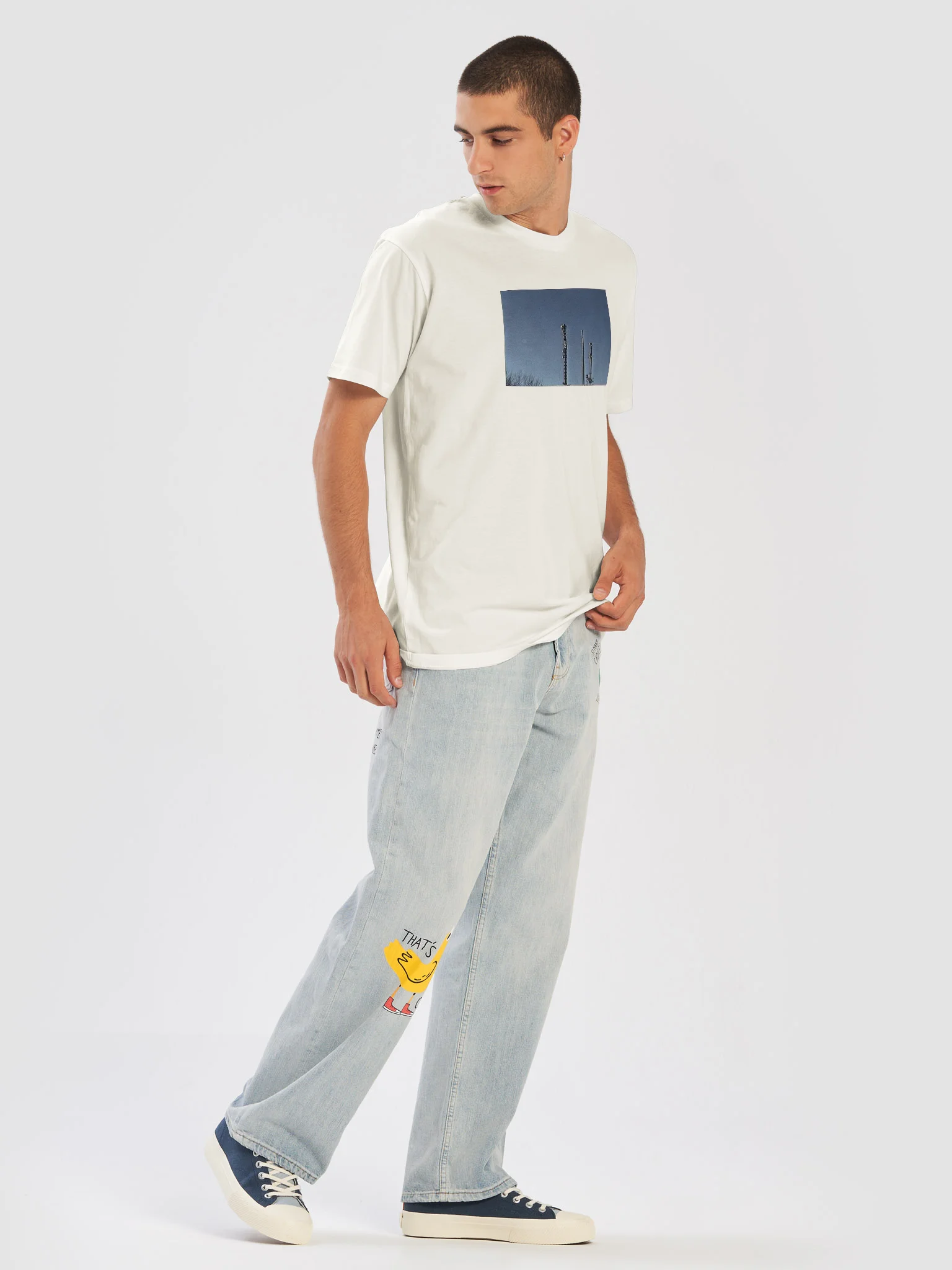 The Towers - T Shirt product image (15)