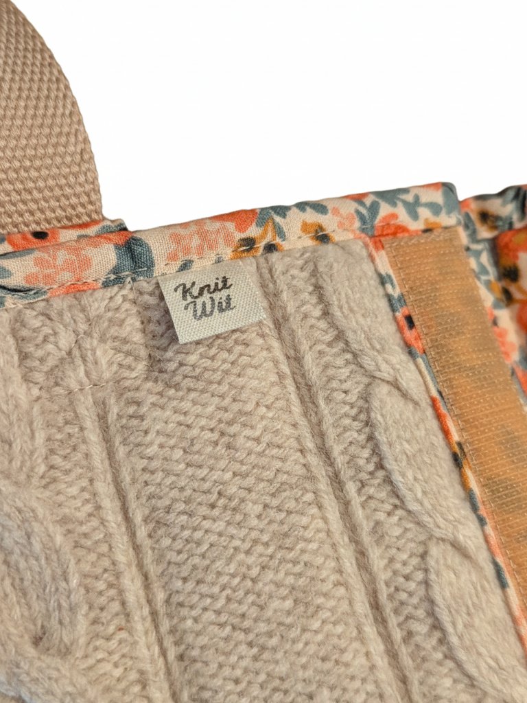 Hands-Free Bottle Sleeve- Wool Knit product image (4)