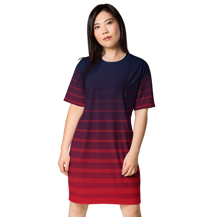 Exclusive Navy to Red Gradient Striped Oversized T-Shirt Dress | TDS Music product image (1)
