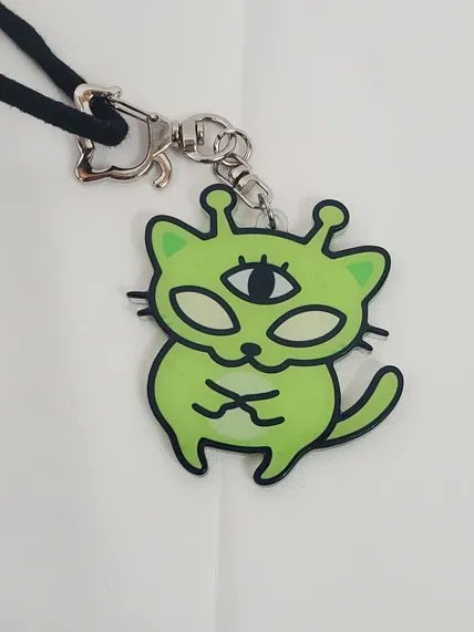 Alien Cat Keychain product image (2)