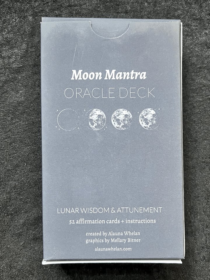 moon mantra oracle deck by alauna whelan product image (2)