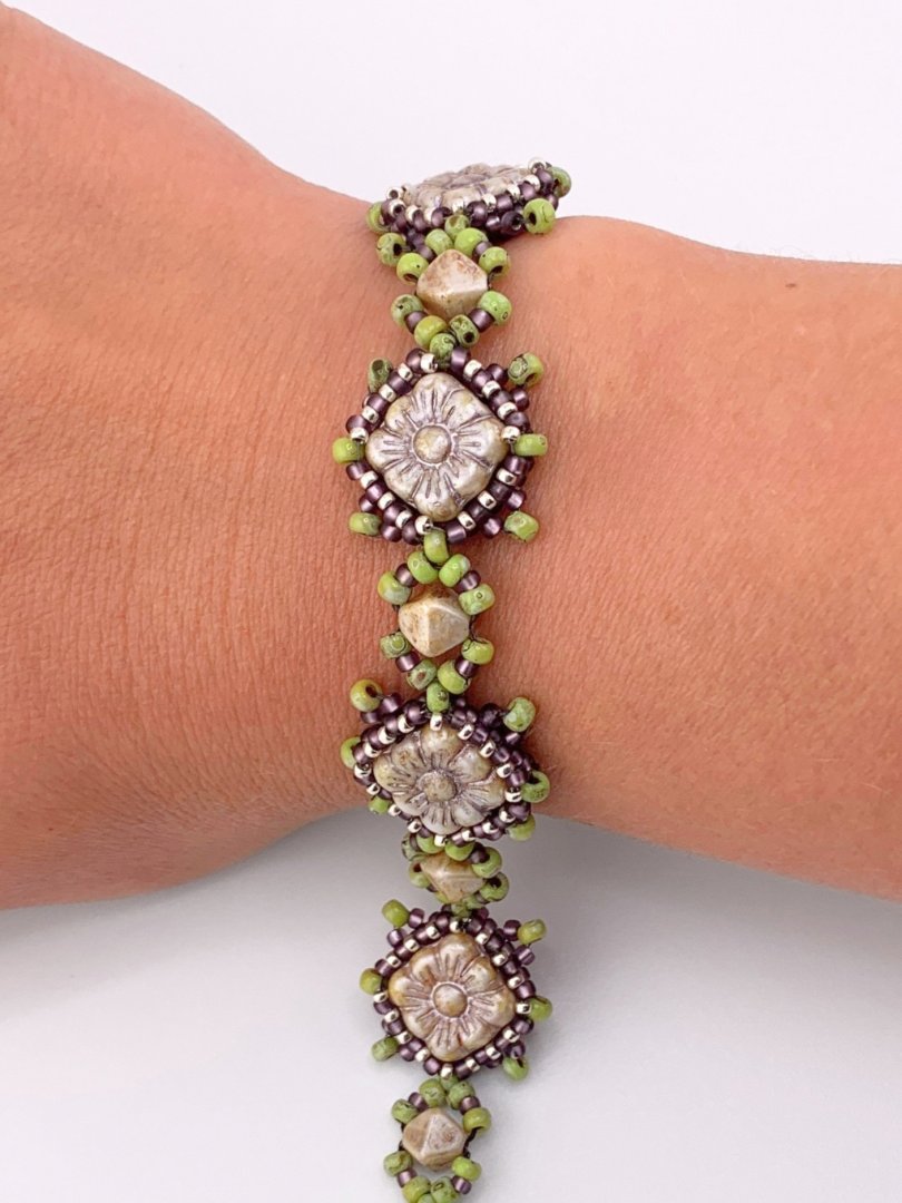 Square Flower Beaded Bracelet - purple, green product image (1)
