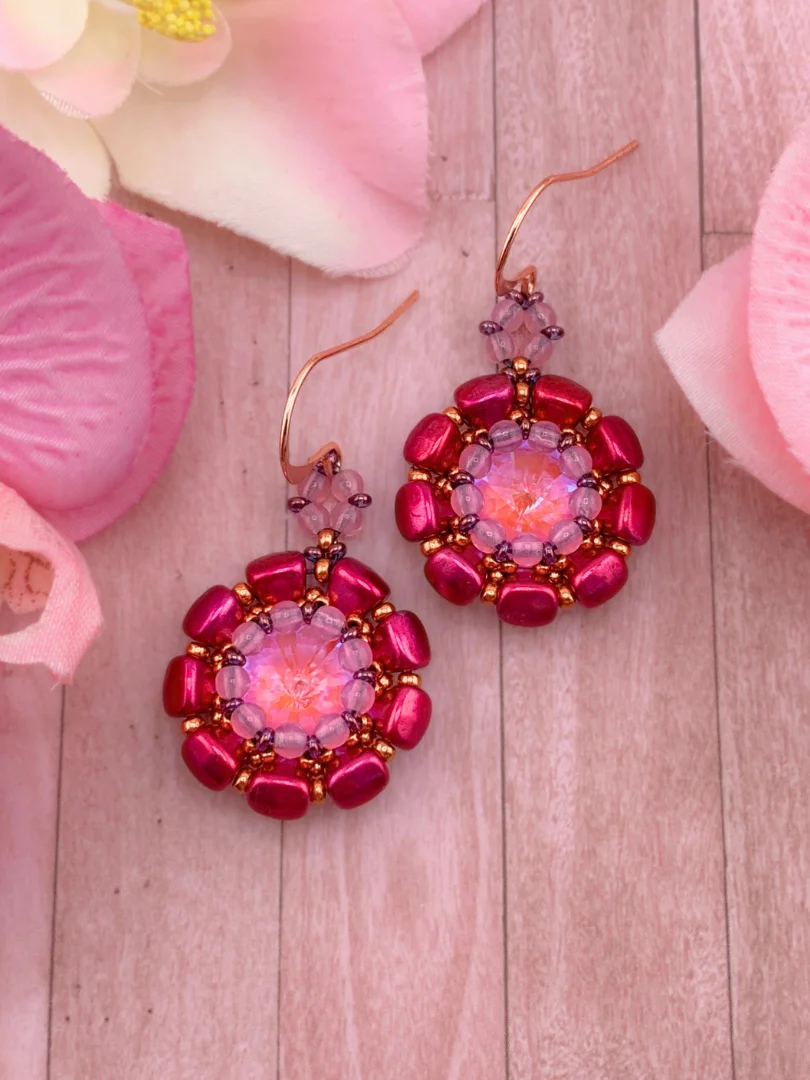 Nib-Bit Blossom Crystal Beaded Earrings - Pink product image (2)