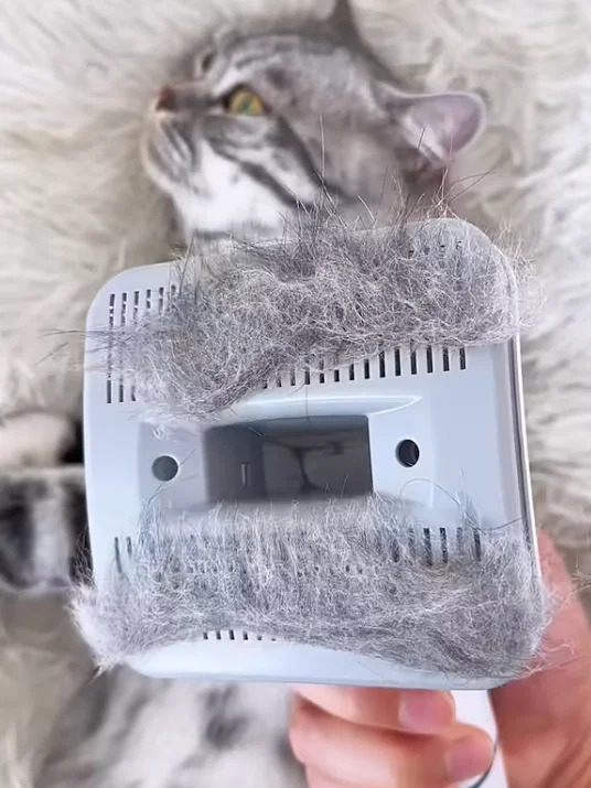 Mess-Free 8-in-1 Pet Vacuum Grooming Kit product image (3)
