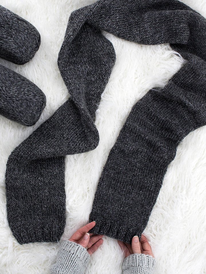 Women's Thick Knit Stitch Tube Scarf - Allure product image (1)