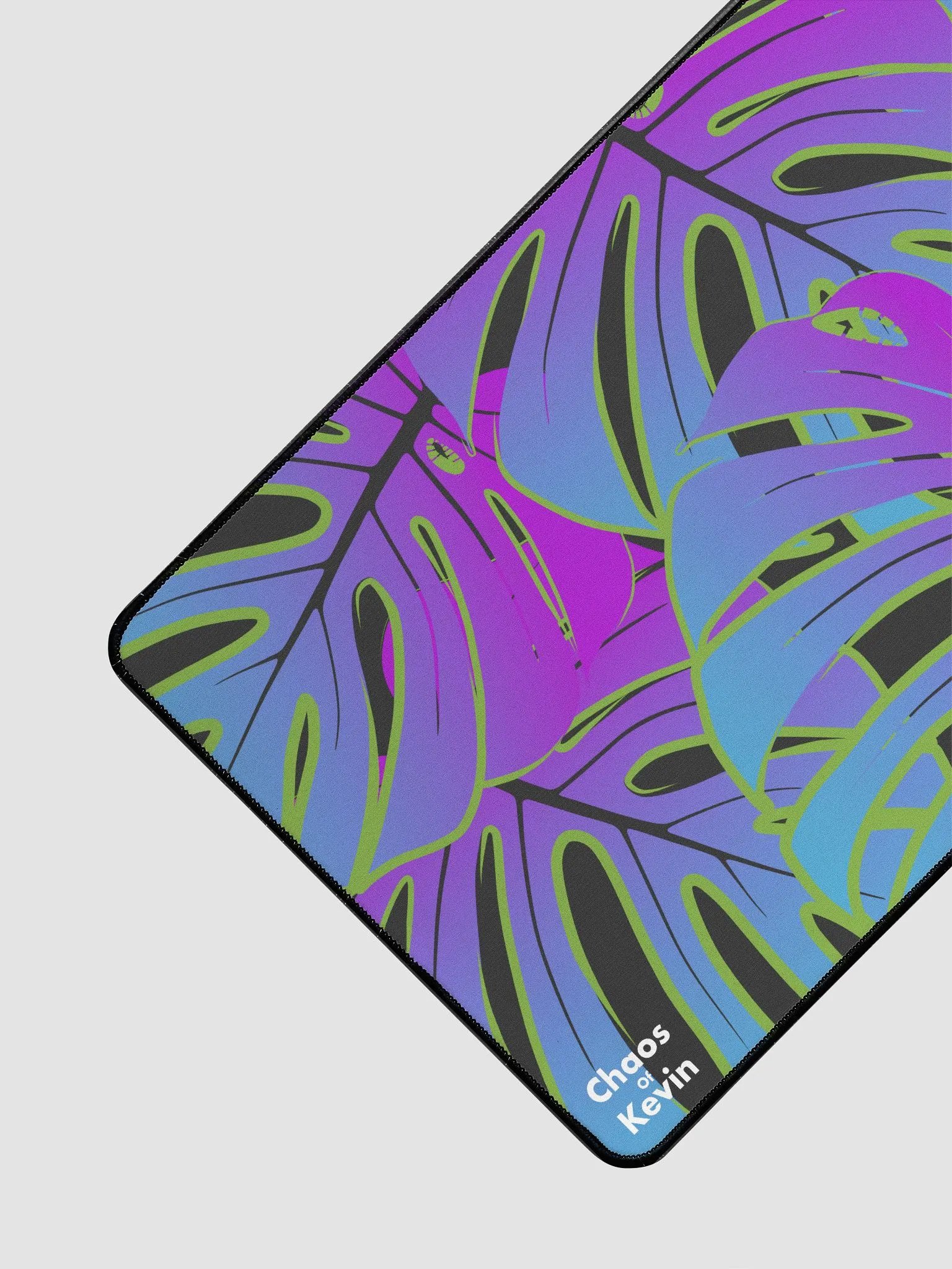 Dark Mode Vibrant Monstara Leaf Desk Mat product image (3)