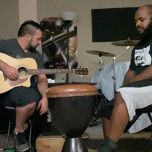 @beastdim @deathinmotion #sevendust #black #coversong Voices call, they call out my name, (my name, my name)
They say I'm dif...