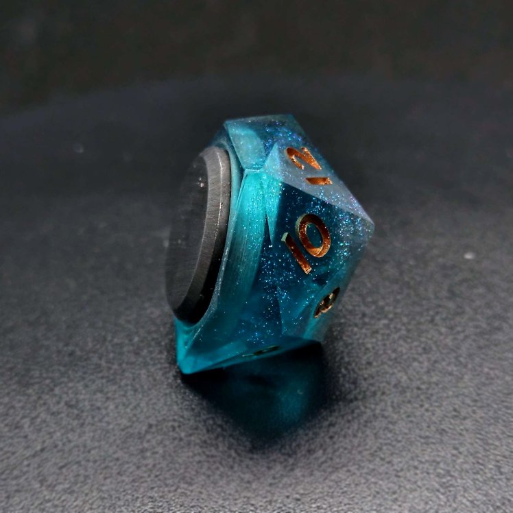 Empty Mirror | D20 Magnet product image (2)
