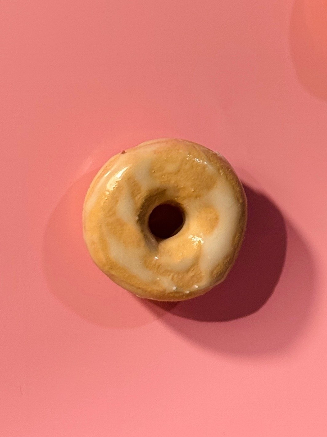 Glazed Donut Magnet 🍩 product image (1)