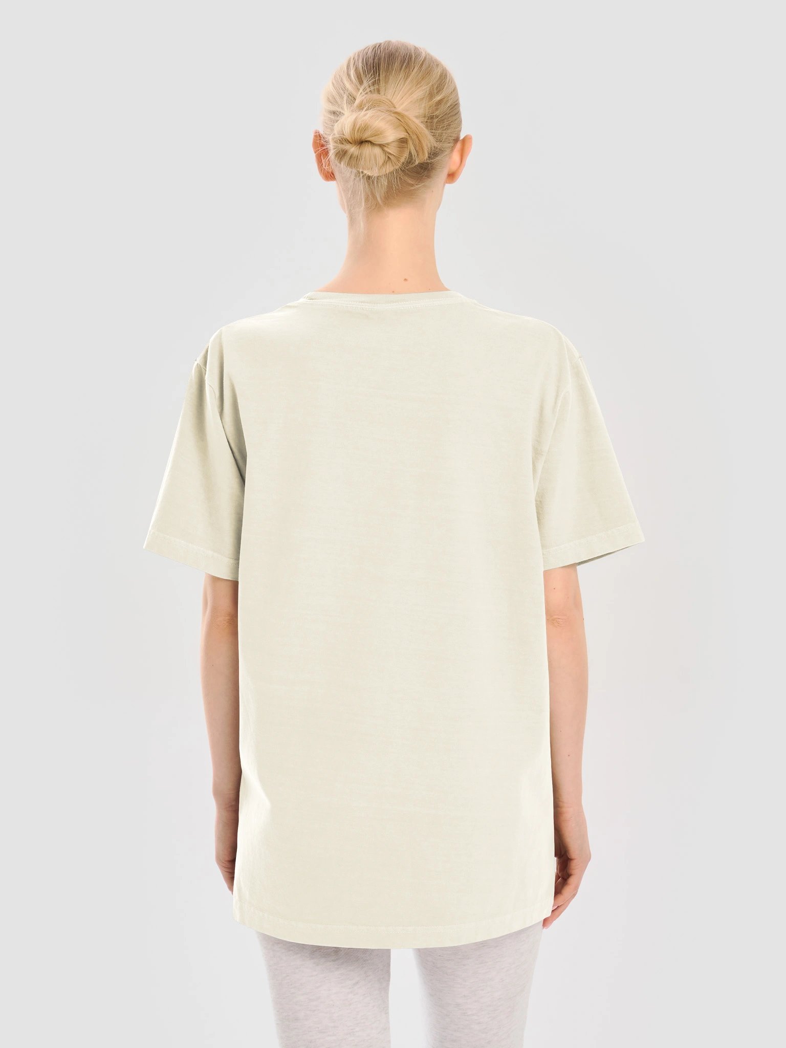magazines not screens off-white regular tee product image (10)