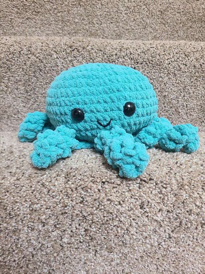 Large Octopus Snuggler product image (2)