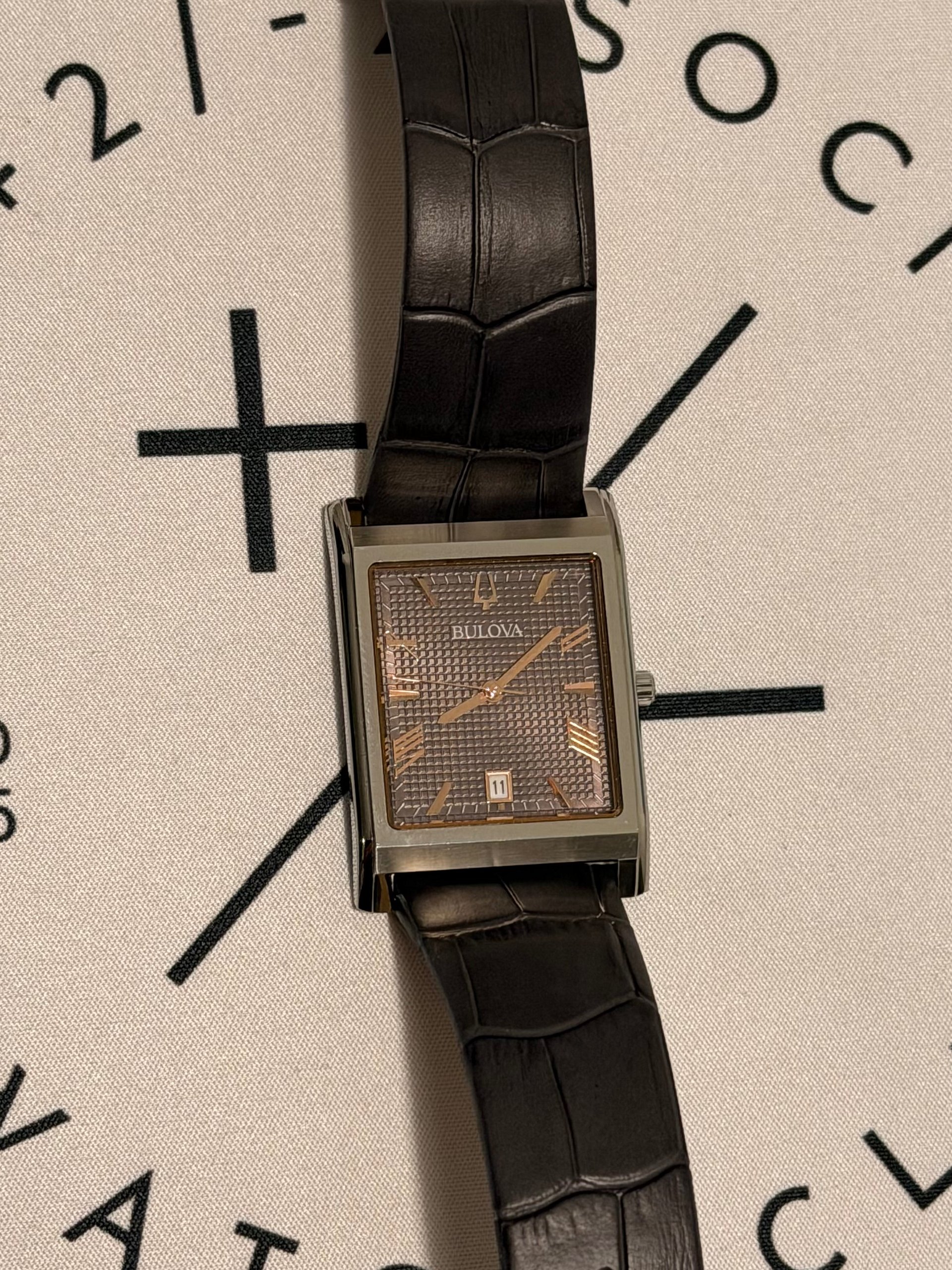 Bulova Sutton 3-Hand Quartz product image (3)