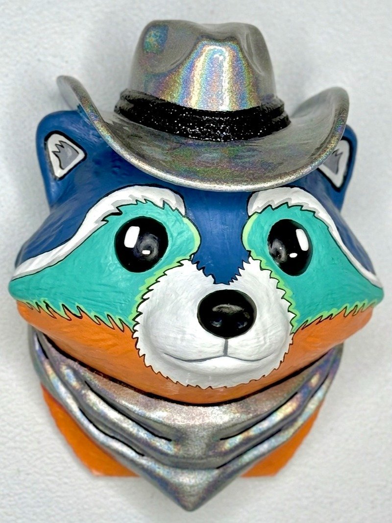 Raccoon Wall Mount (Turquoise) product image (1)