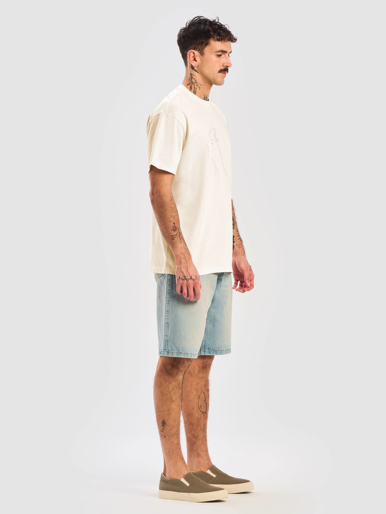 Lunar Veil // Celestial Portrait Heavyweight Box Tee product image (25)