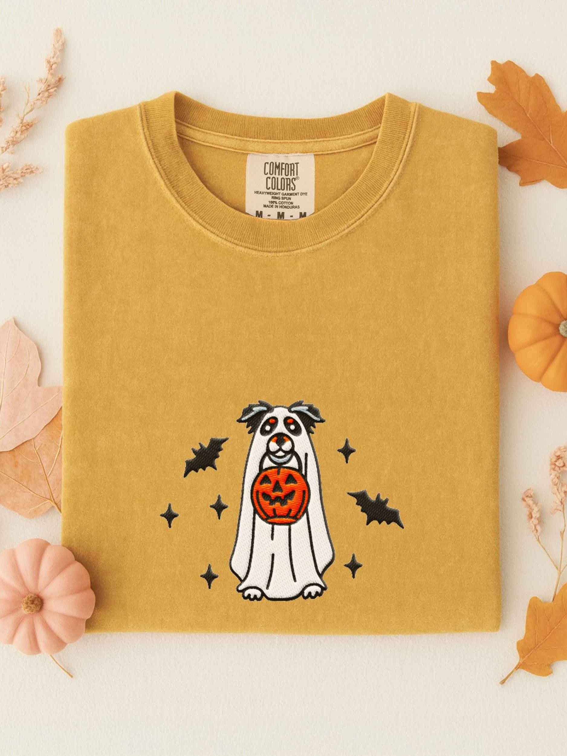 Halloween Australian Shepherd(Tricolor) Embroidered T-Shirt product image (1)