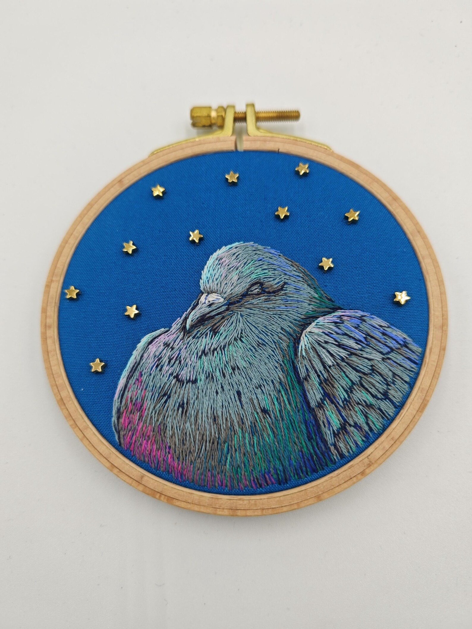 Sleepy Pigeon PDF Hand Embroidery Pattern: Snoozecore Urban Street Bird Pidge DIY Wall Art (digital Tutorial) product image (5)