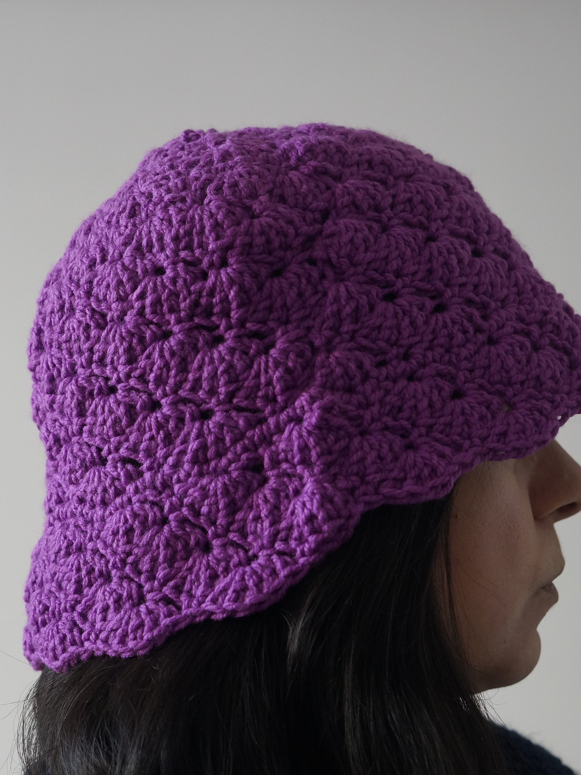 Shell stitch bucket hat crochet pattern product image (7)