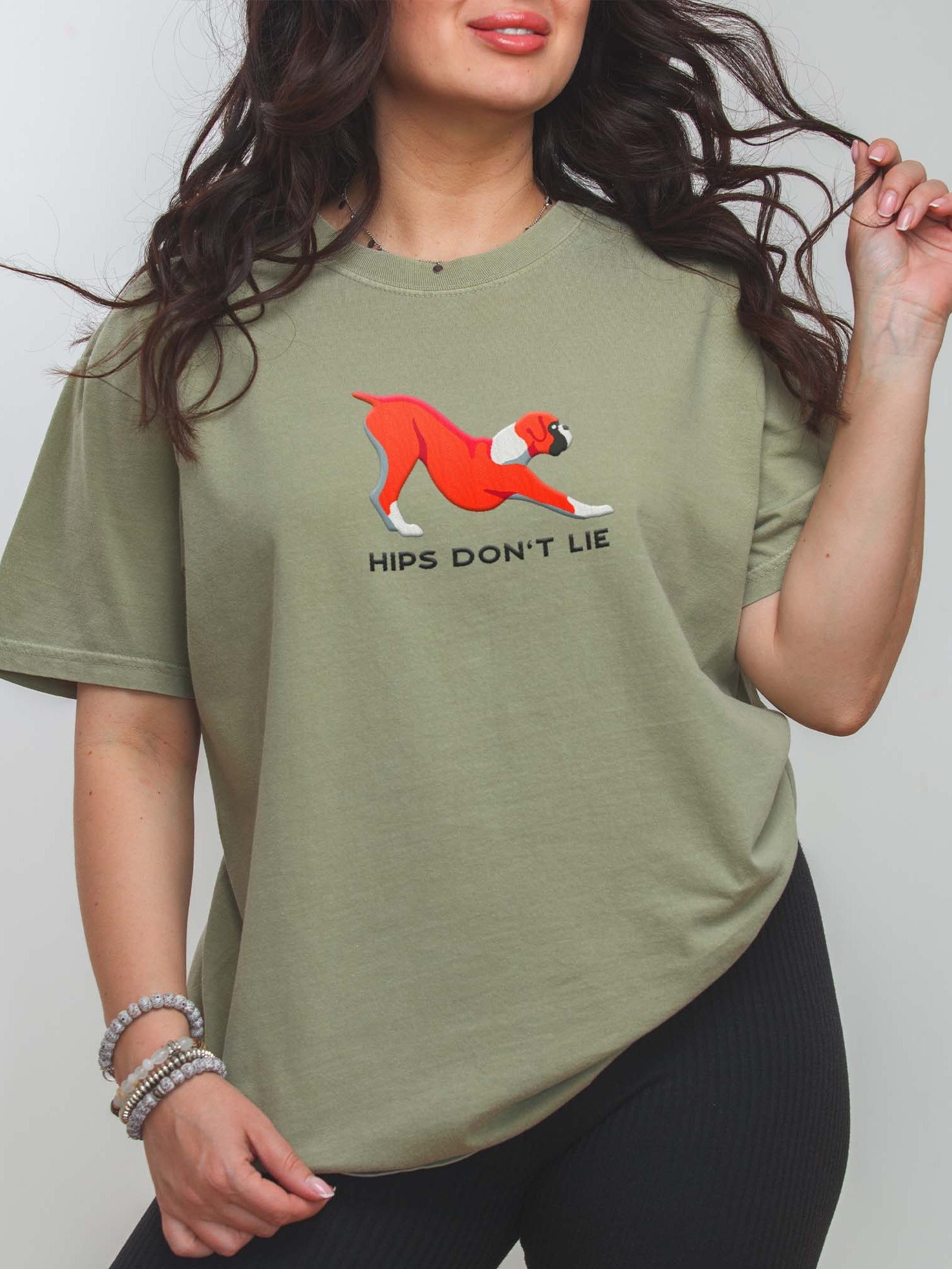 Hips Don't Lie T-Shirt(Embroidered) of a Boxer(Red) product image (1)