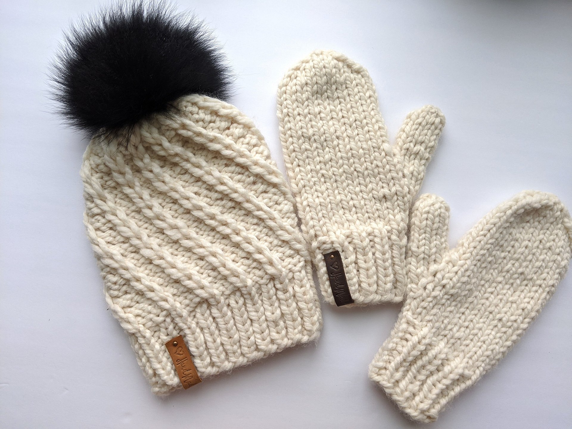 Bulky Knit Mittens Pattern Family Set product image (9)