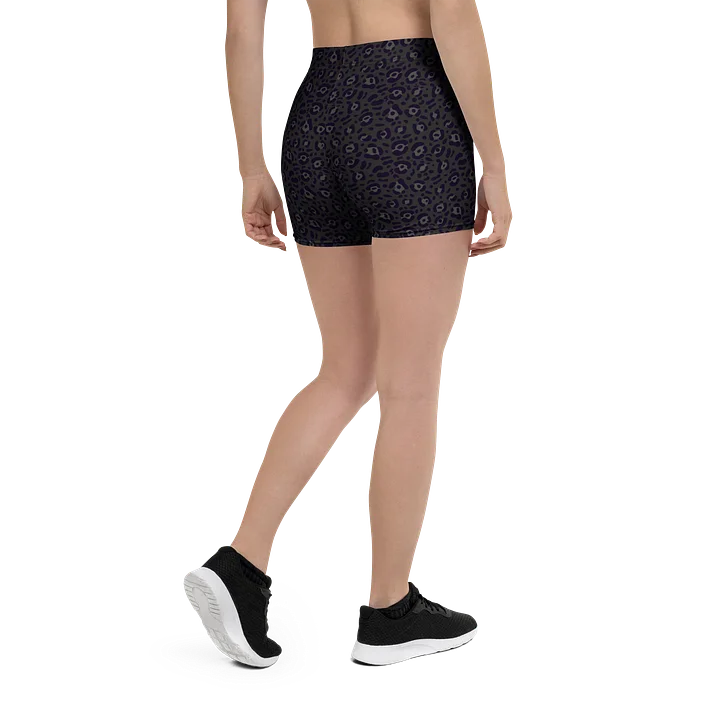 Comfortable Shorts with Bold Black Leopard Print product image (2)