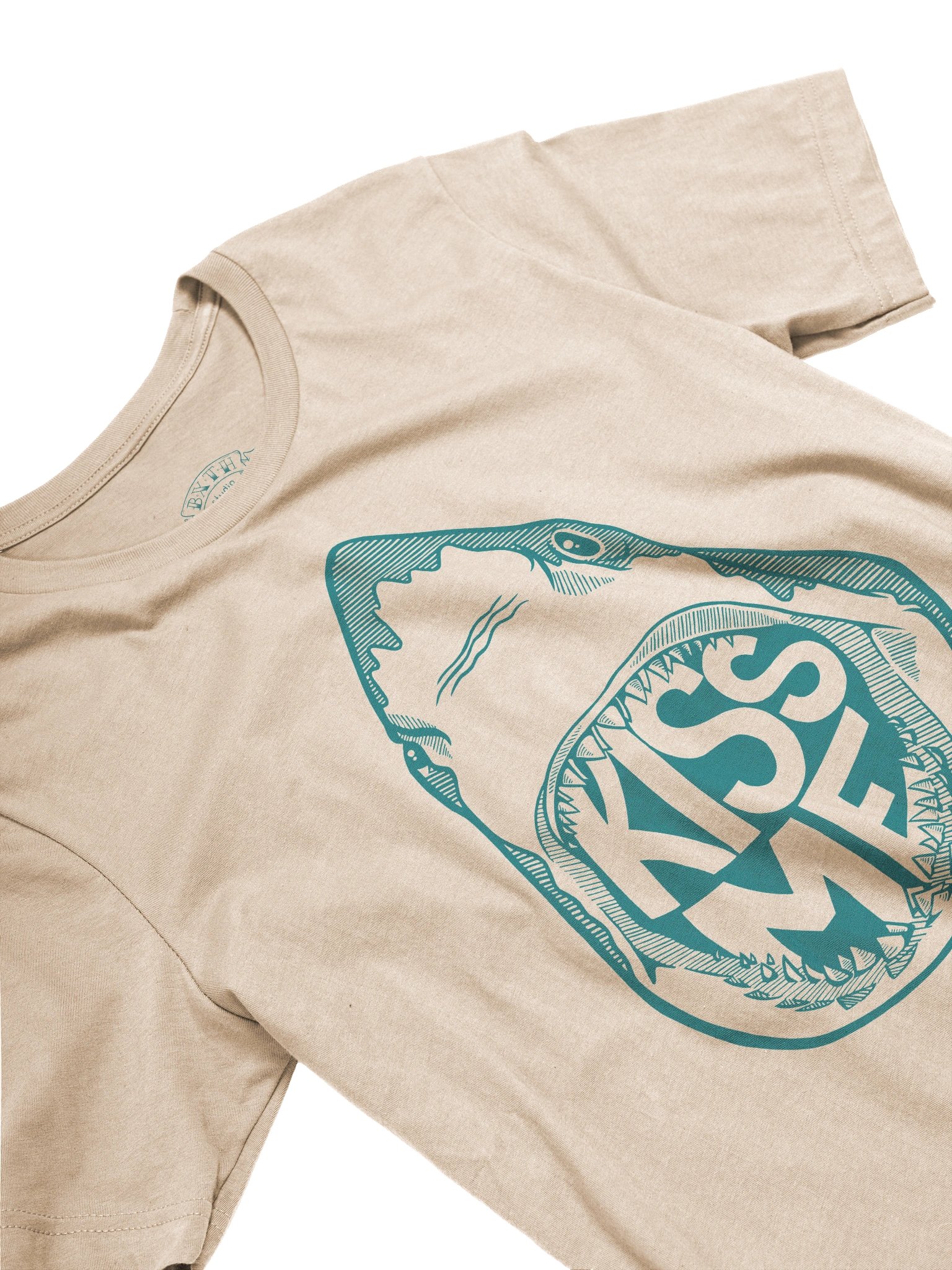 Kiss Me Shark product image (3)