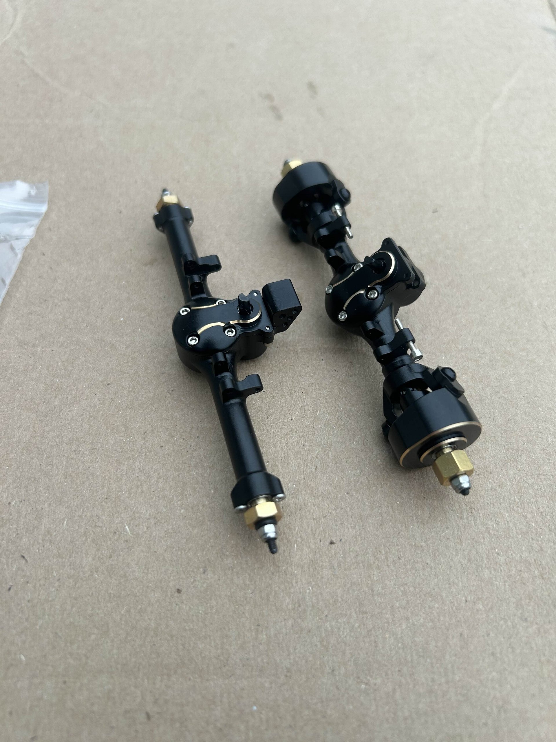 v2 Metal MEUS SCX24 AXLES product image (3)