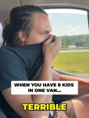 Giving you a glimpse inside the 32 Feet Up van with 8 kids #familyadventures #vanlife #familytravel#family