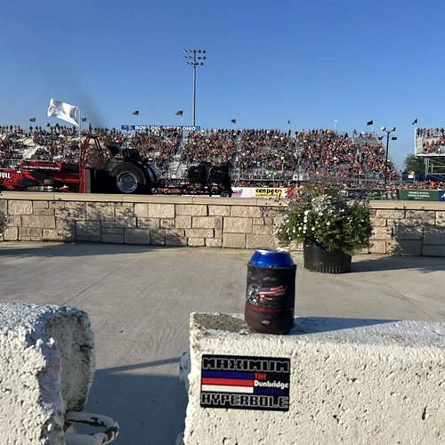 FULLLLLLLLLLLL PULLLLLLLLLLLLLL Whers N. Keith Bradley when you need him?!!!! #pulltownusa #loveahrosko #fuckcancer #dbridget...