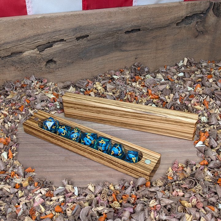 Magnetic Dice Vault product image (2)