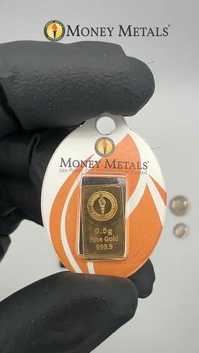 A compact way to own .9999 fine gold. 

The Money Metals 1/2 Gram Gold Bar Keychain comes sealed in an assay package, pairing...