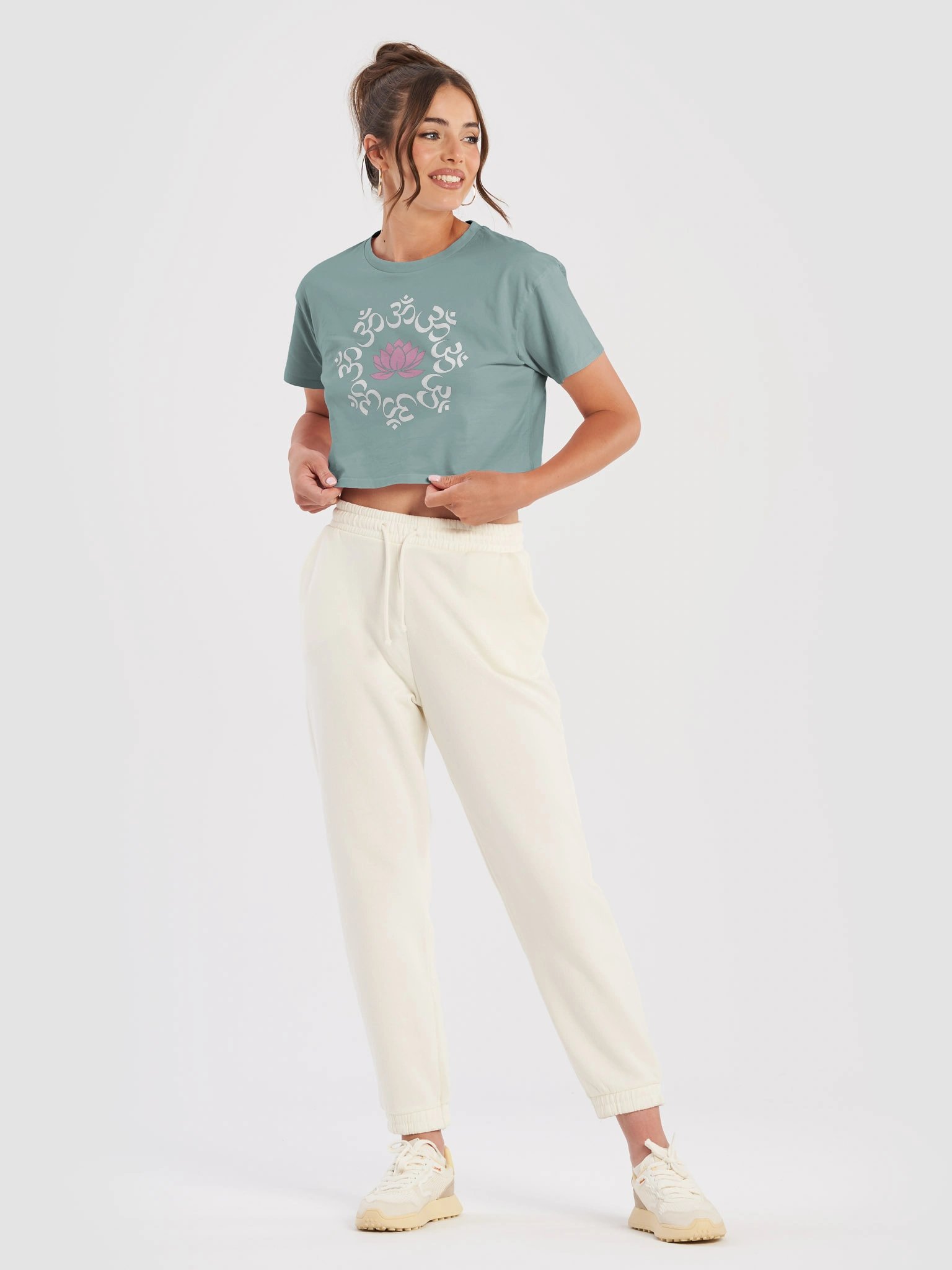 Om Yoga product image (1)