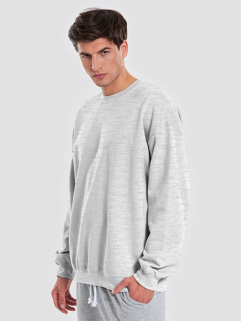 Photo showing Gildan Classic Crewneck Sweatshirt