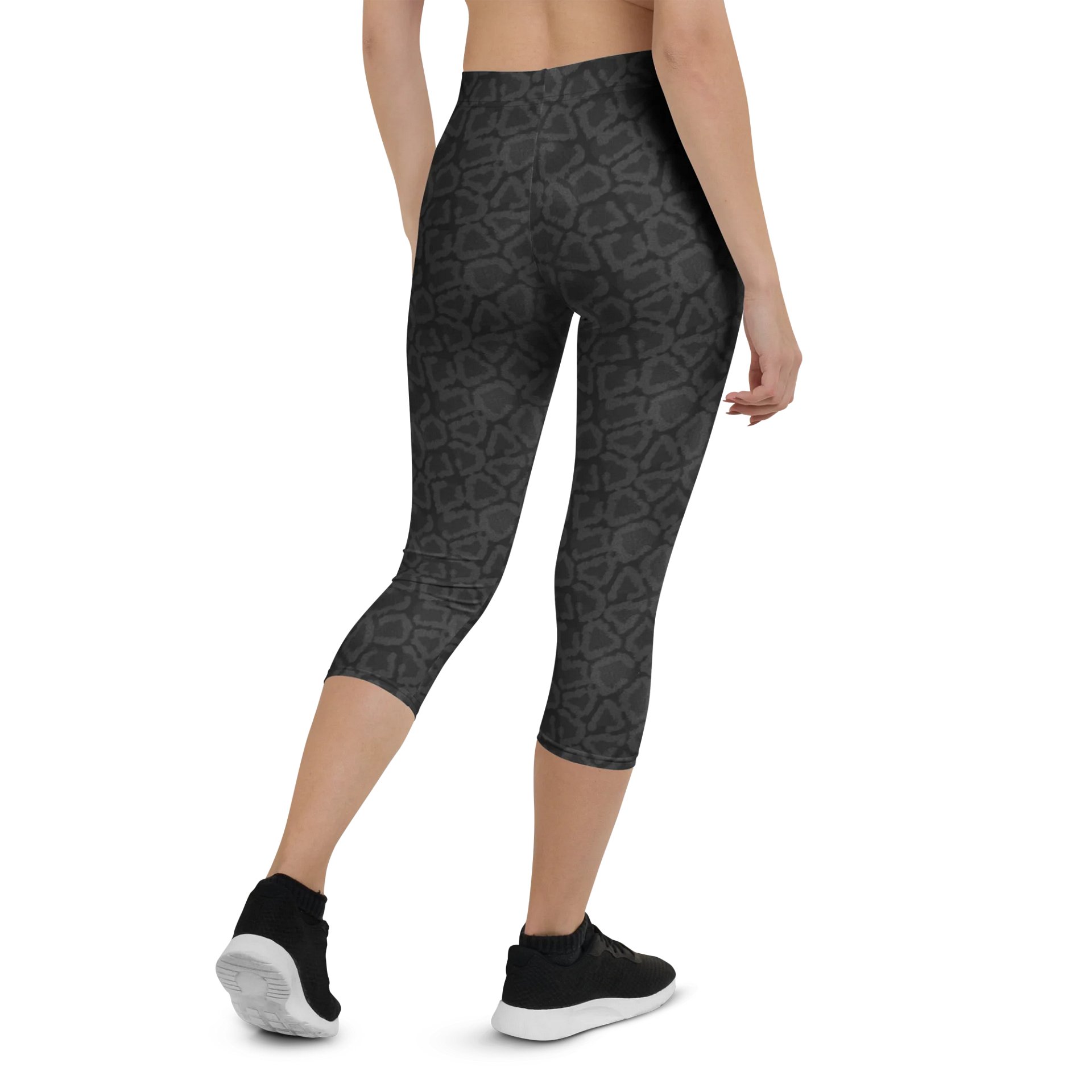 Stylish Leopard Print Capri Leggings for Everyday Wear product image (2)