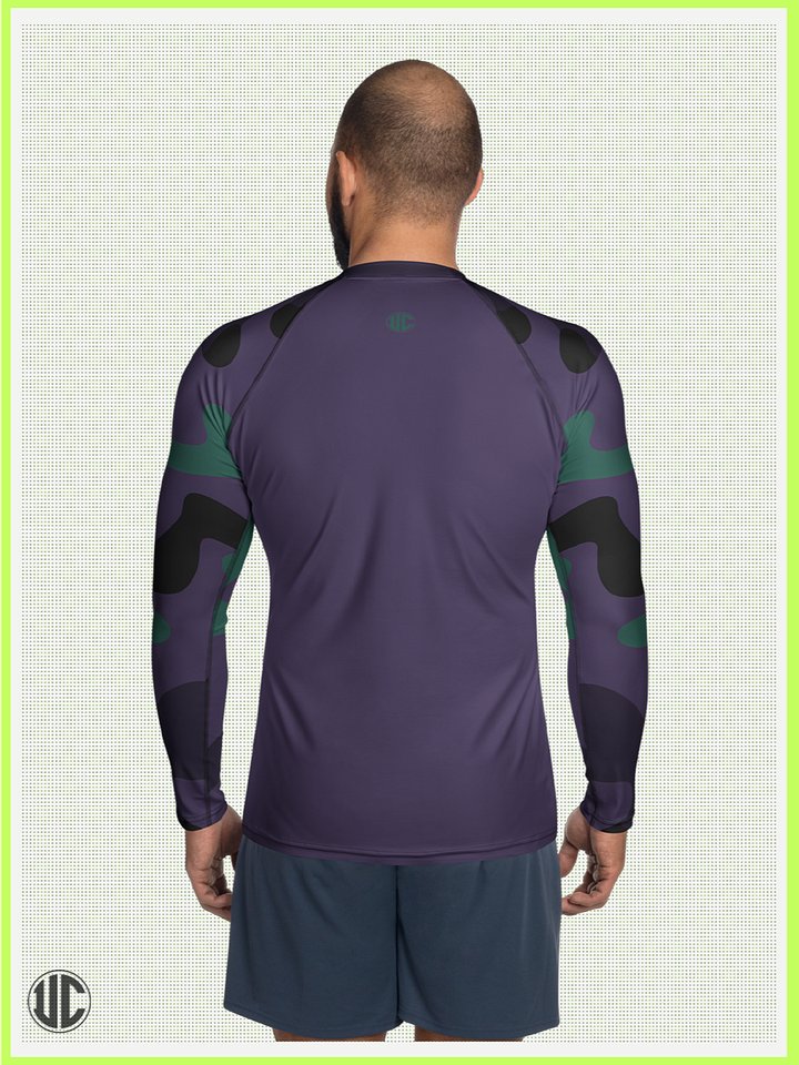 Midnight Purple Camo – Men’s Rash Guard product image (2)