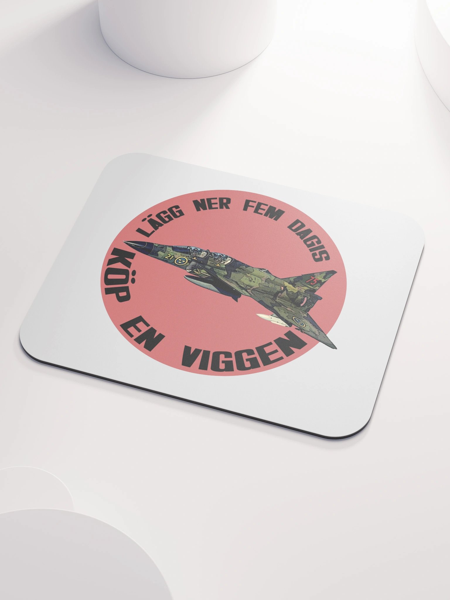 Lägg ner fem dagis - köp en Viggen (Musmatta) product image (3)