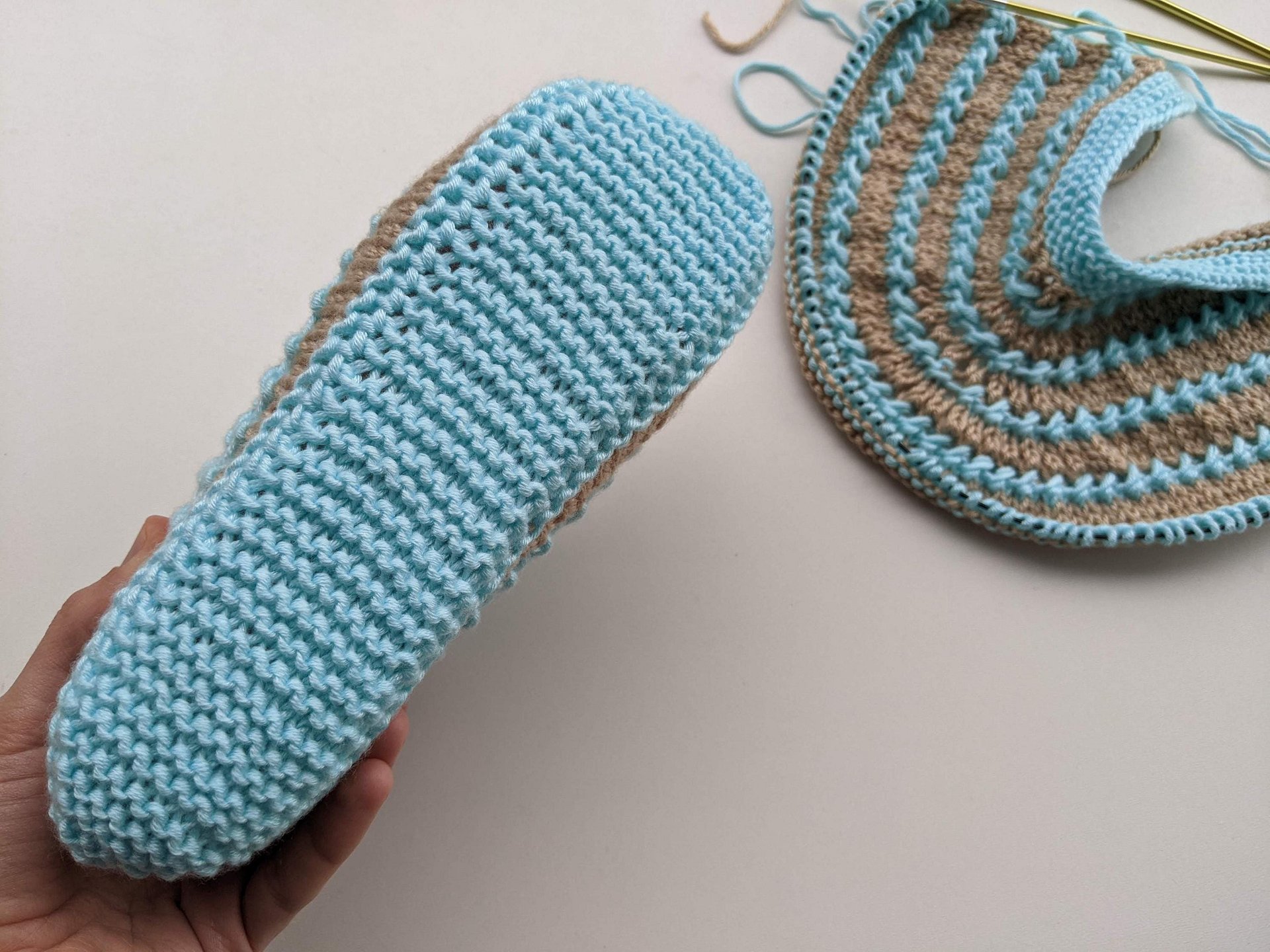 Flat Knit Slipper Booties Pattern product image (6)