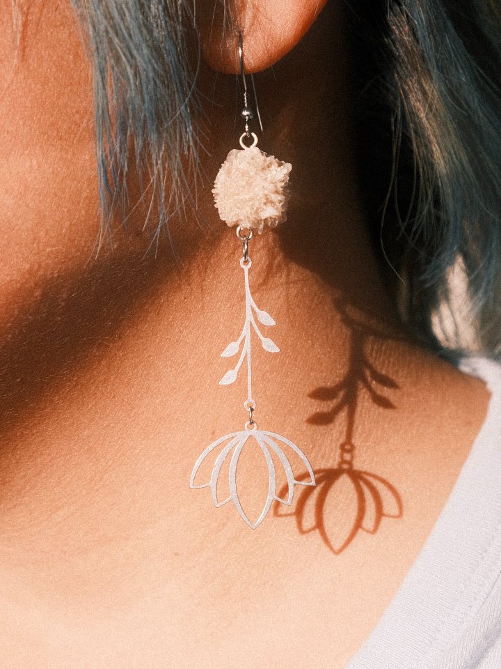 i feel Open - Desert rose selenite earrings product image (2)