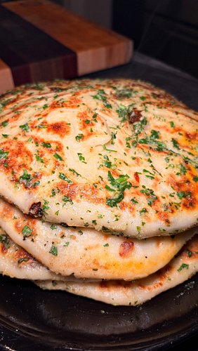 High protein naan breads 🫓 ( with chorizo)

Naan Ingredients :

• 2 cups of self-rising flour (adjust if needed)
• A whole tu...