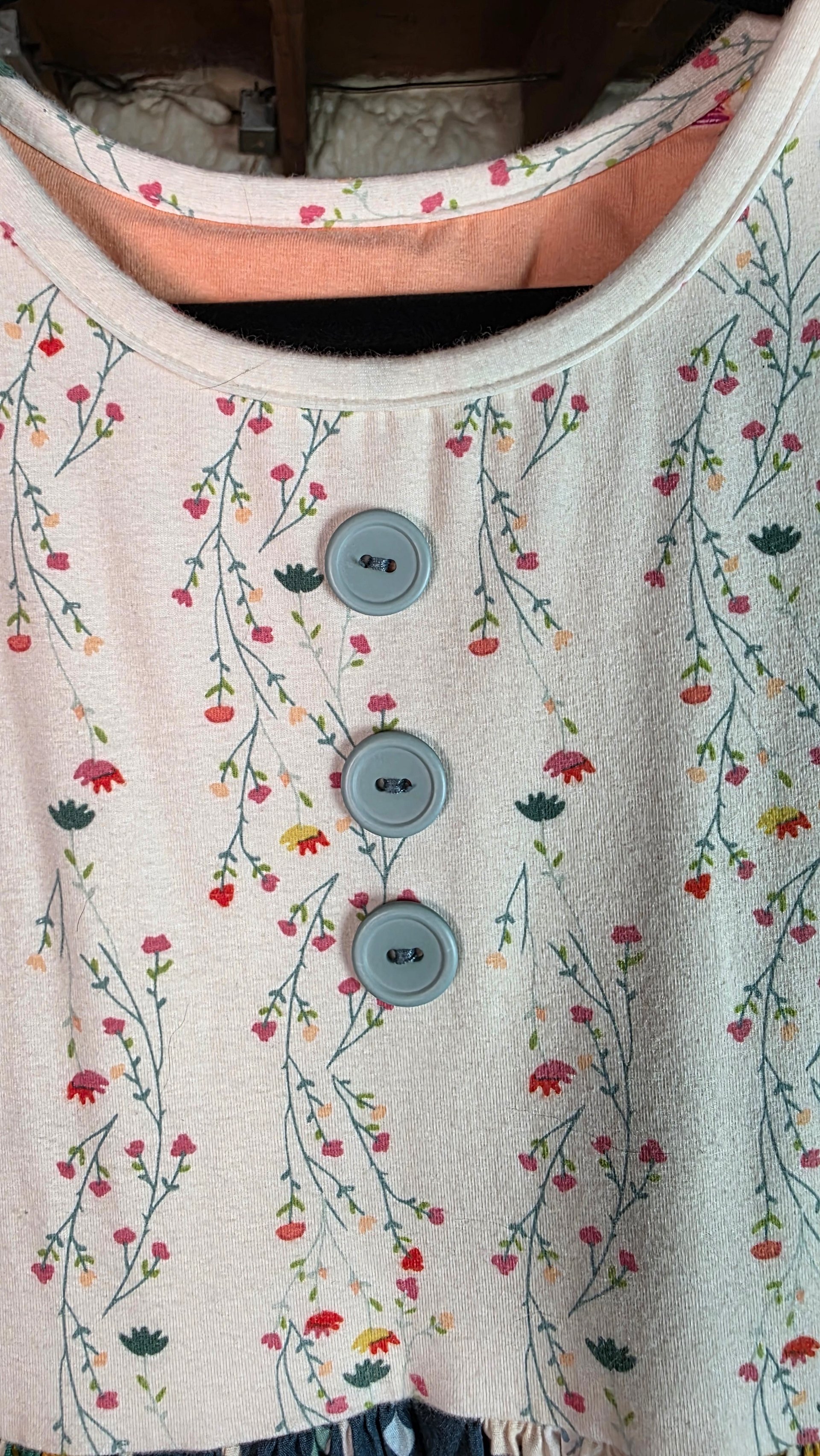 NELLY MADISON CLOTHING CO - Size 7/8 - GENTLY USED - Fall Flowers dress product image (3)