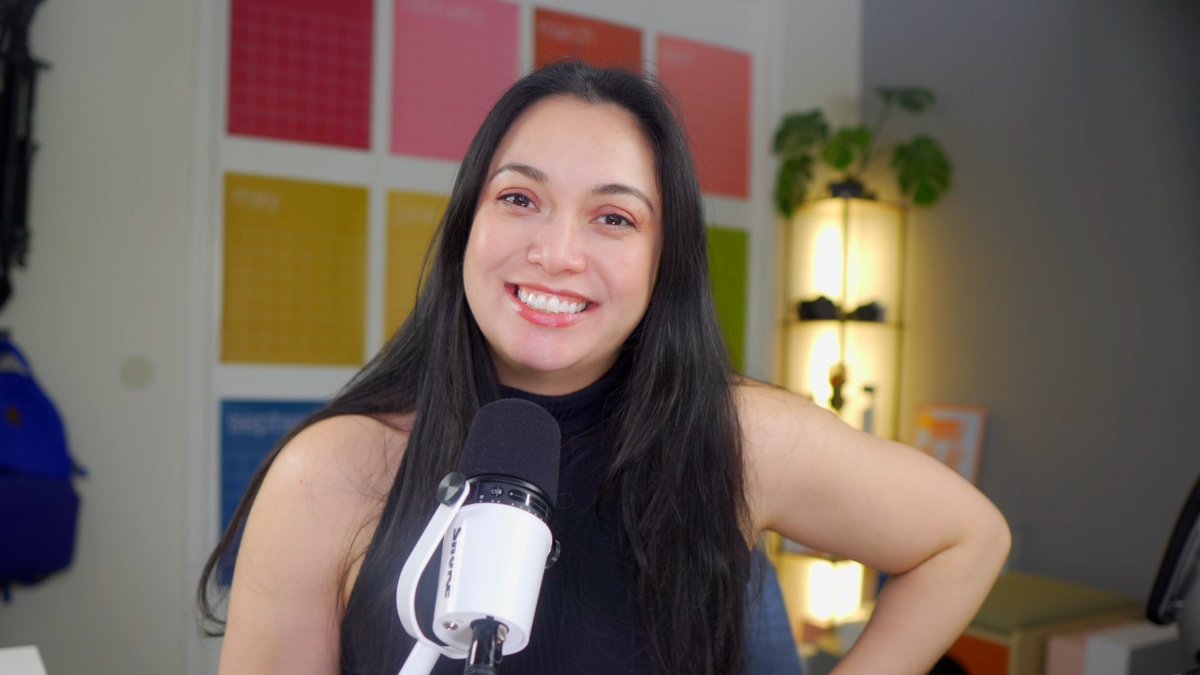 Marielou Mandl, on-camera host, producer, and content creator