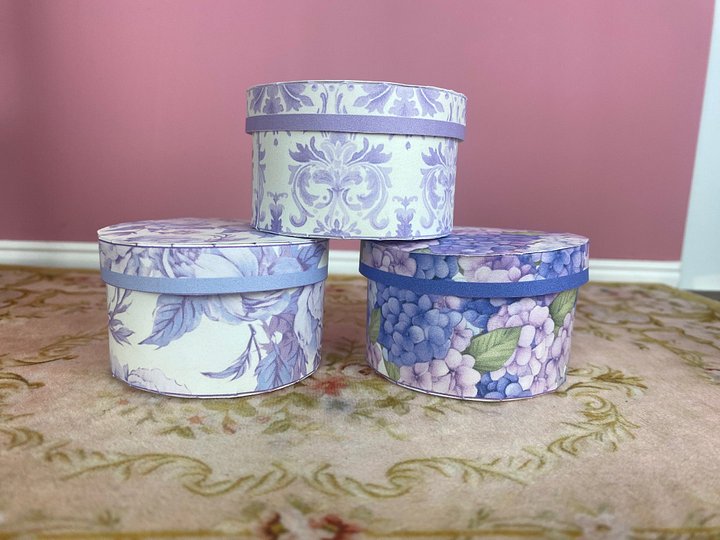 1:6 scale printable PDF hatboxes for 12 inch fashion dolls product image (1)