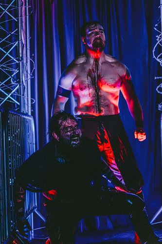 Strip the flesh. Eat the meat. Use the bones to build the seat. #SitAtTheThrone #CoolestTagInTheSouth
📸 @finalsuplex @bizarre...