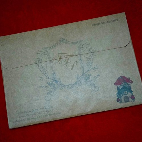 I got the CUTEST mail from @moonie.and.nova.co as part of my becoming a resident of Cozy Girl Town!

May's mail was soooooo c...