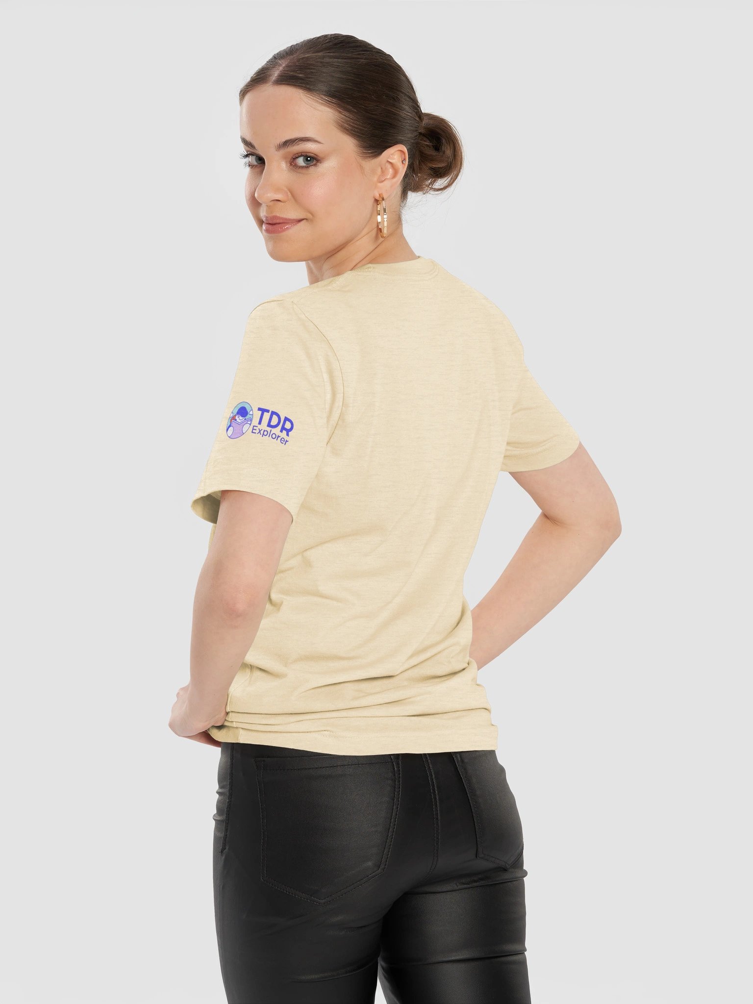 Apple Tea Soda Club Tee product image (26)