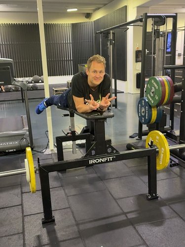 Makoillen maanantaihin!🤪💪🏼 miten sä alotit viikon? #salilekasalilvika #ruistaranteeseen #urhea