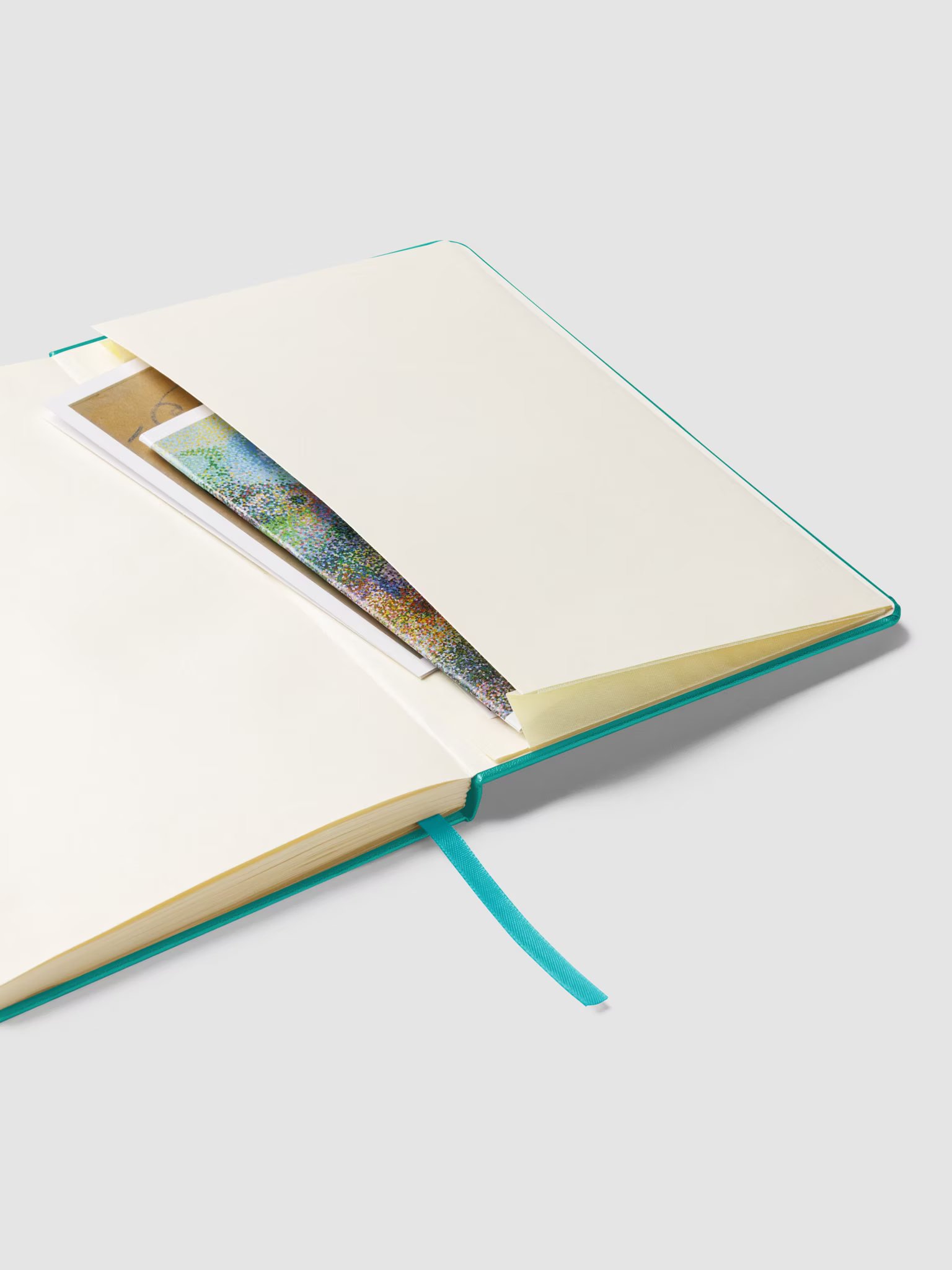 I use Everything Black ~ Notebook product image (5)