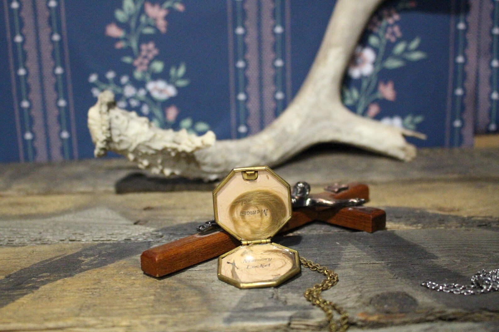 Artifact No.40 - Victorian Hair Locket product image (2)
